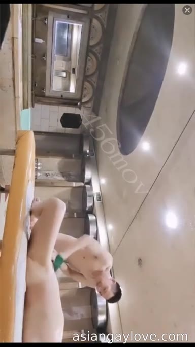 Chinese_Bathhouse_Spy_Cam