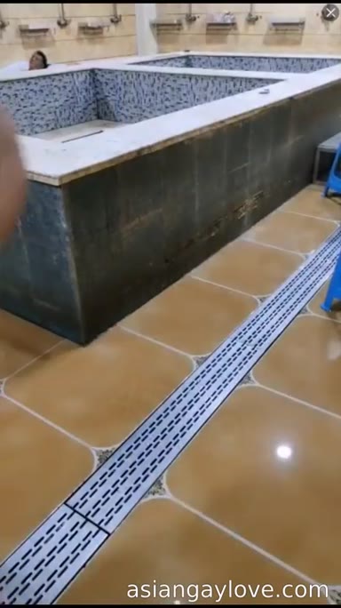 Chinese_Bathhouse_Spy_Cam