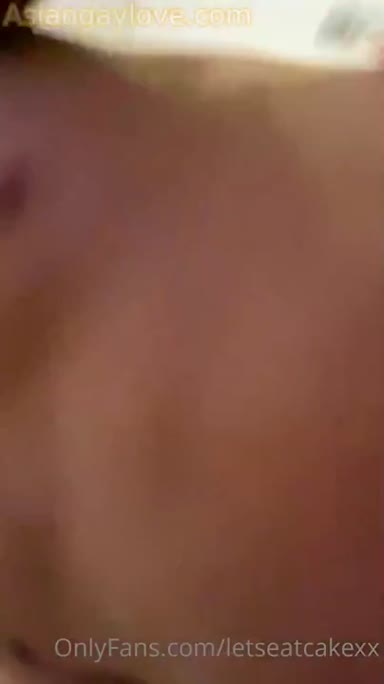 @letseatcakexx