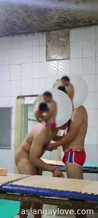 Chinese_Bathhouse_Spy_Cam