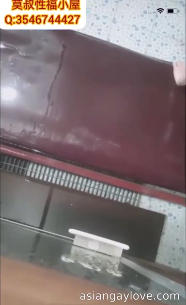 Chinese_Bathhouse_Spy_Cam