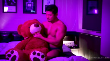 Fucking_Muscle_Asian_bottoms