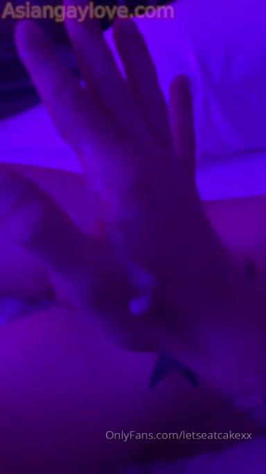@letseatcakexx