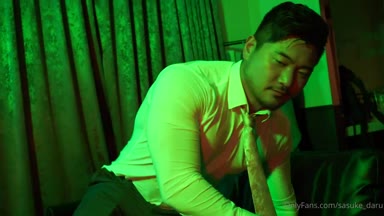 Fucking_Muscle_Asian_bottoms