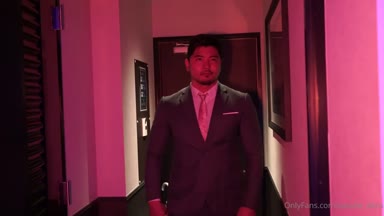 Fucking_Muscle_Asian_bottoms