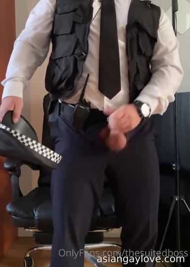 @thesuitedboss