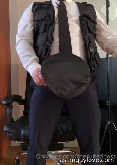 @thesuitedboss
