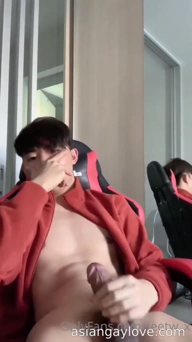 @teetw_x