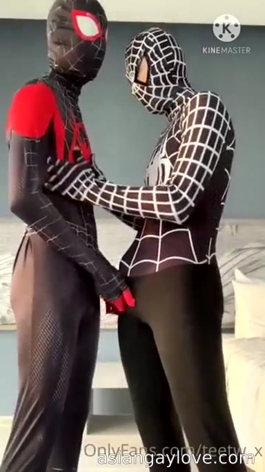 @teetw_x