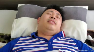 Fucking_Muscle_Asian_bottoms