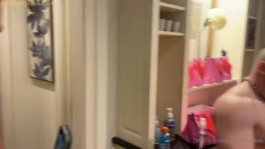 @letseatcakexx