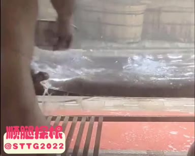 Chinese_Bathhouse_Spy_Cam