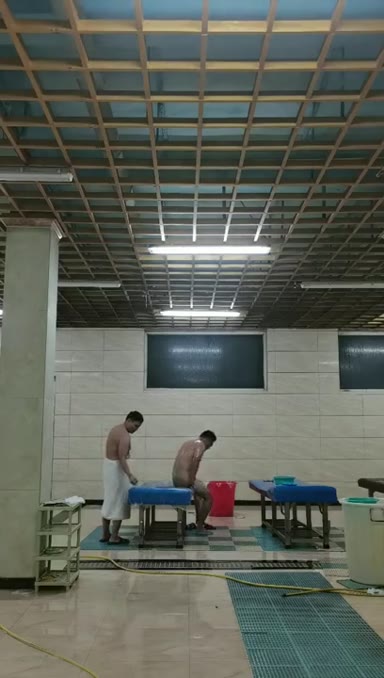 Chinese_Bathhouse_Spy_Cam