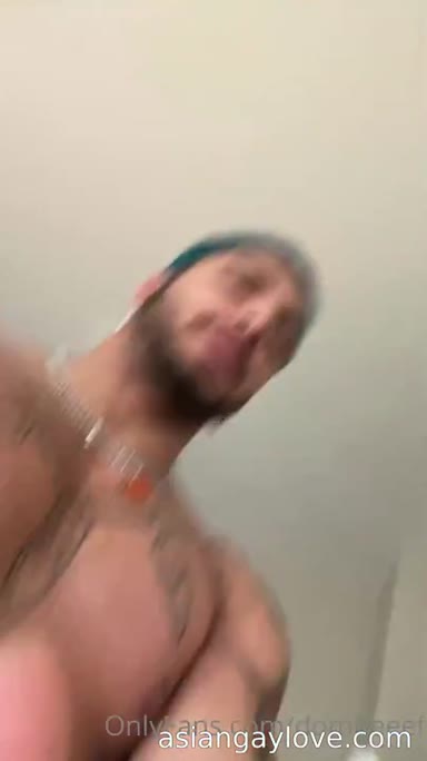 @dombeeef