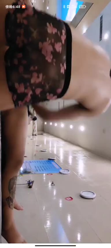 Chinese_Bathhouse_Spy_Cam