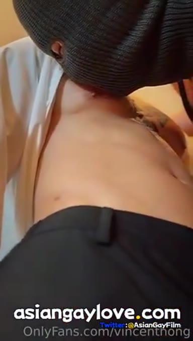 @vincenthong