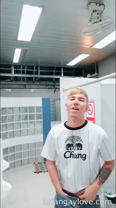 @teetw_x