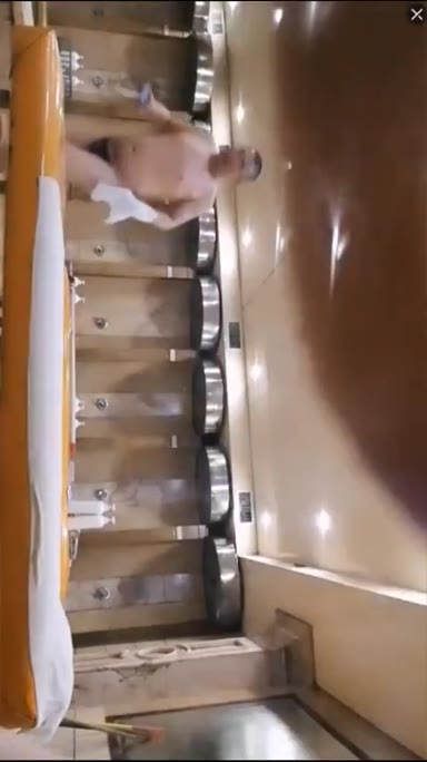 Chinese_Bathhouse_Spy_Cam