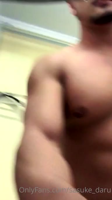 Fucking_Muscle_Asian_bottoms