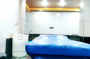 Chinese_Bathhouse_Spy_Cam
