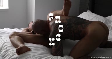 Fucking_Muscle_Asian_bottoms