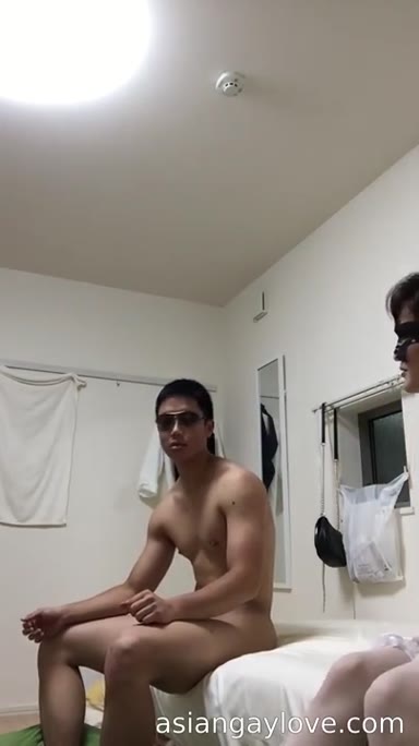 FC2