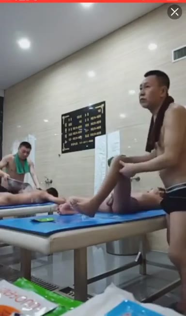 Chinese_Bathhouse_Spy_Cam