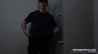 @vincenthong