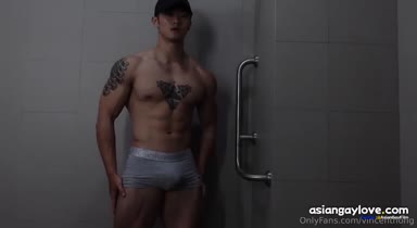 @vincenthong
