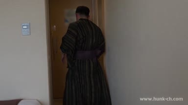 Fucking_Muscle_Asian_bottoms