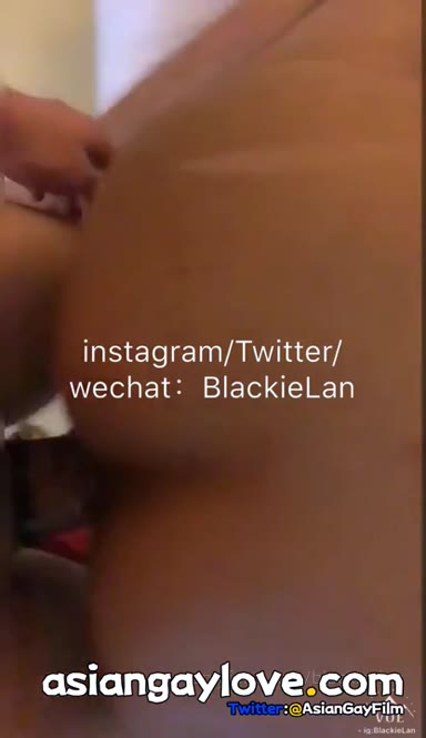 @blackie_lan