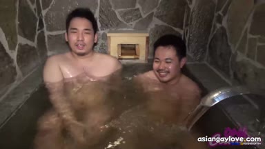 Gay_Saimin_Massage